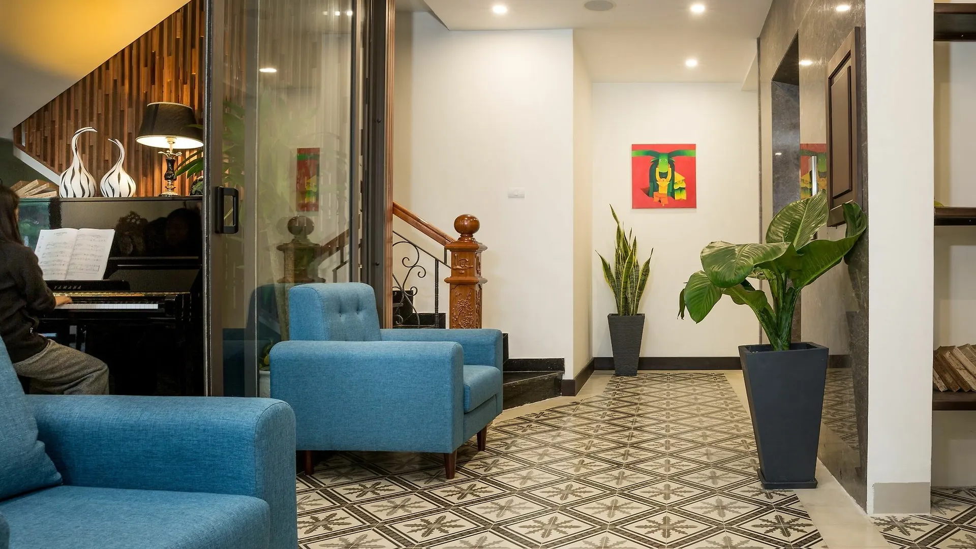 Haka Hotel & Apartment Da Nang